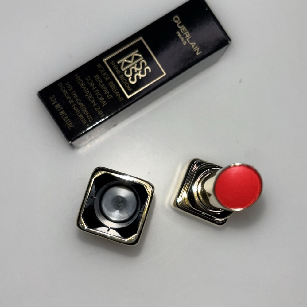 ❣️Guerlain 749 LOVE TULIP Lipstick BRAND NEW❣️ - Picture 2 of 13